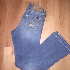 Seven7 bootcut jeans size 8